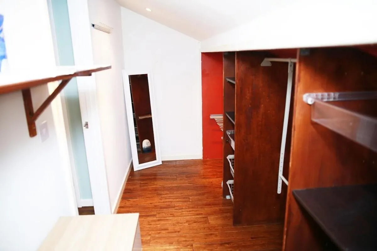 Holiday home Superb Stonewall Terrace London